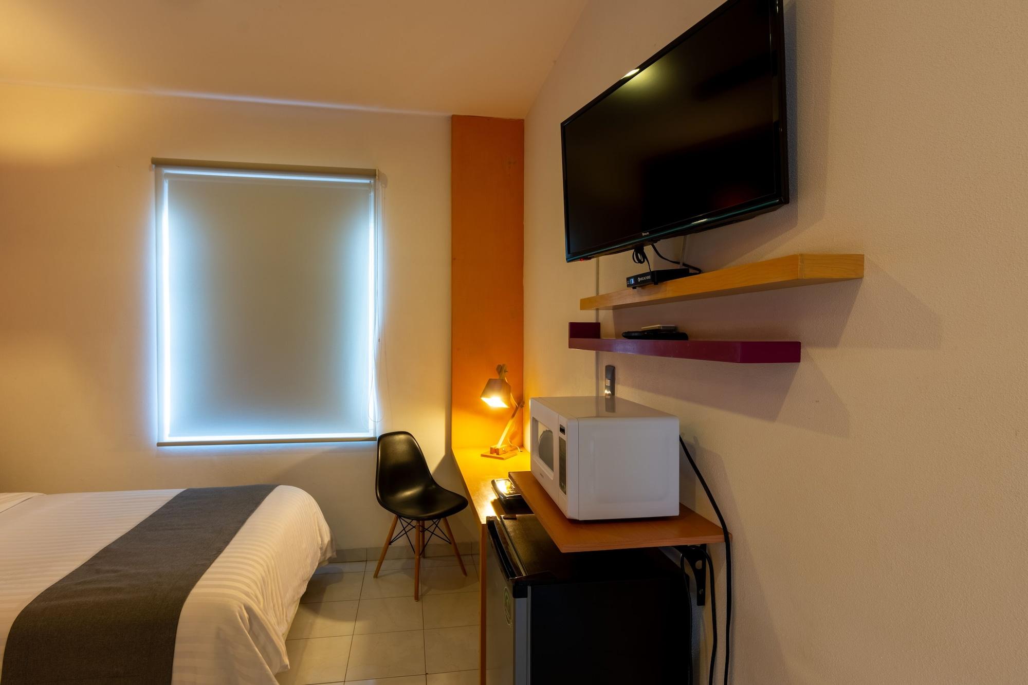 Hotel Mexico Inn Express Salamanca Eksteriør billede