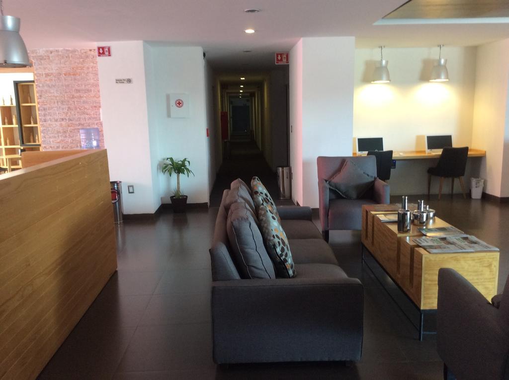 Hotel Mexico Inn Express Salamanca Eksteriør billede